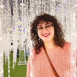 Meet your Posher, Kassandra